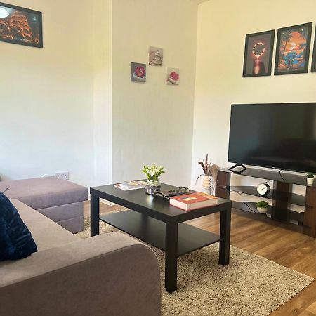 The Ultimate Home Away From Home Бирмингам Екстериор снимка